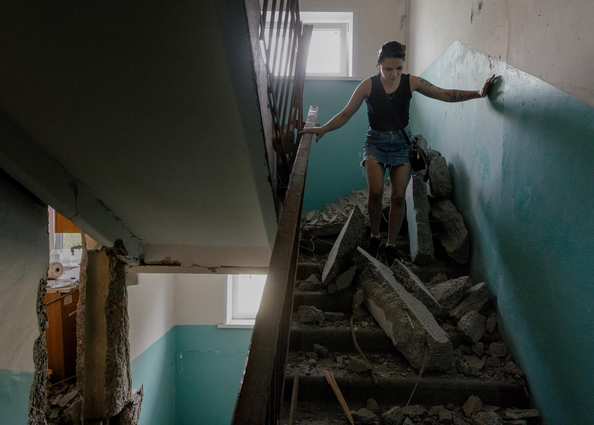 Або вривається на межі українських обстрілів.